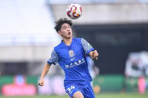 LOL Worlds 赛程-东体：欲戴王冠，必承其重，刘诚宇想成优秀球员必须战胜点球心魔