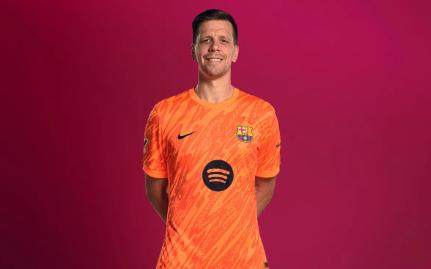 电竞比分-连续两场比赛致命失误，什琴斯尼在巴萨还有未来吗