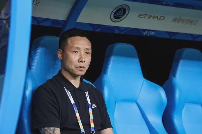电竞比分-陈涛赢球还下课！深圳新鹏城敲定新帅，曼城集团卫星球队主帅